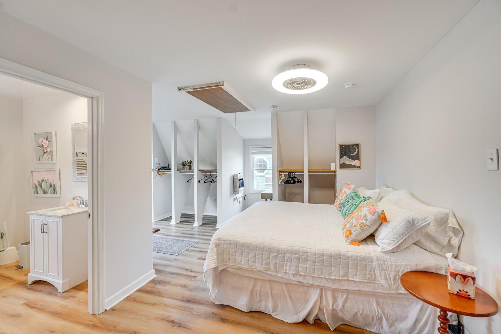 Epic Brunswick Apartment, Deck With Private Hot Tub! Luaran gambar